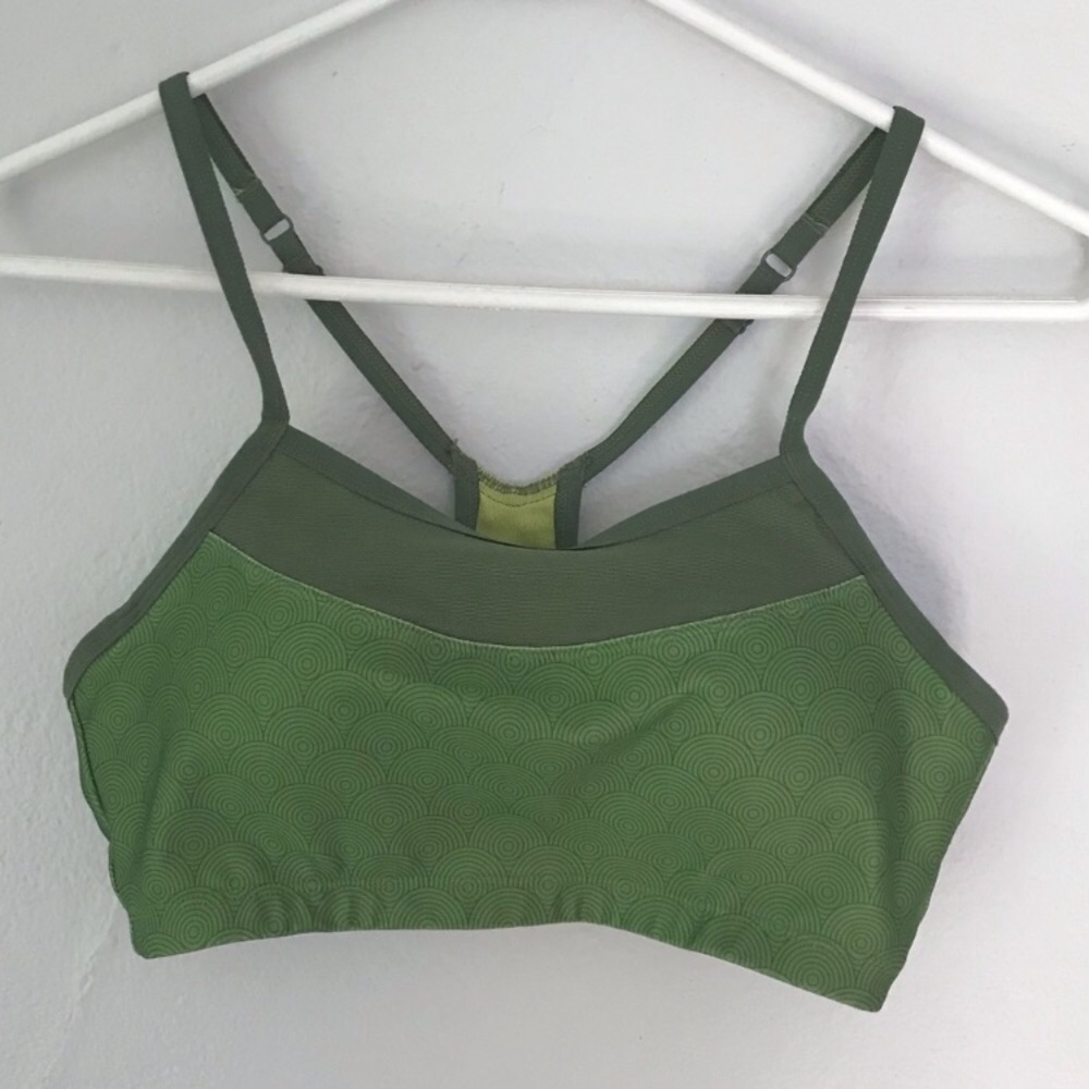 Moving Comfort🌸 Sports Bra